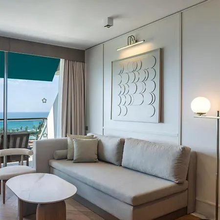 Star Elegance 5* Side