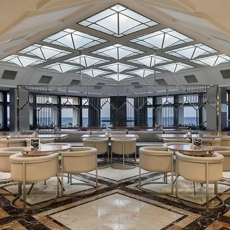 Üdülőközpont Star Elegance 5*