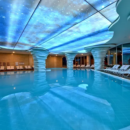 Star Elegance Resort Side