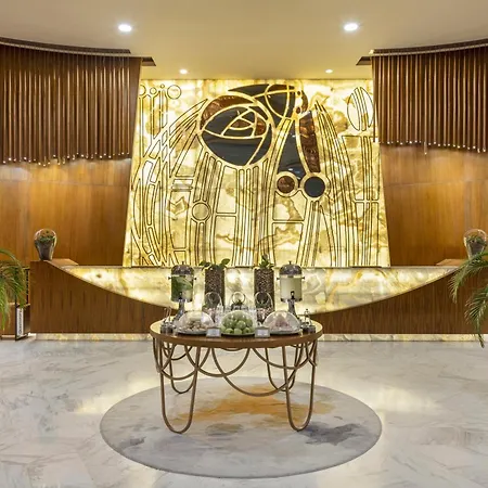 Resort Star Elegance Side